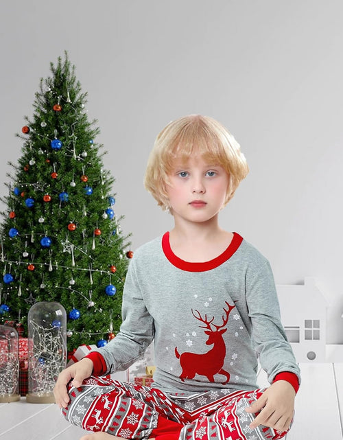 Load image into Gallery viewer, Family Matching Christmas Pajamas Boys Girls Holiday Pajamas Kids Sleepwear Christmas Pjs